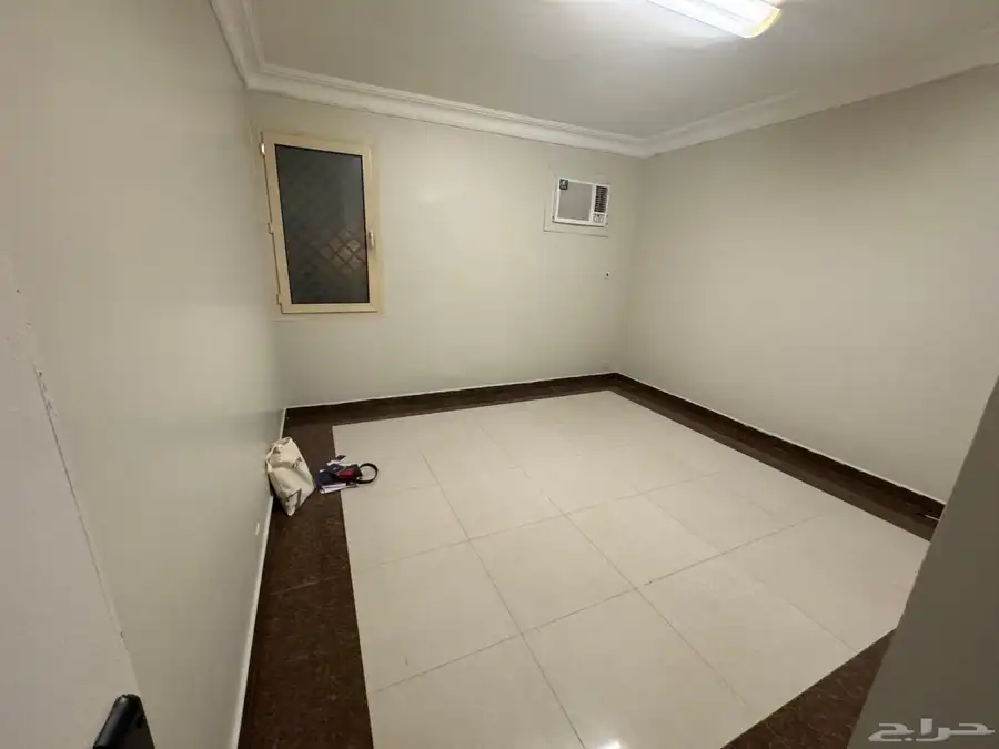 مطلوب شريك سكن غرفه خاصه في الدرعيه 1