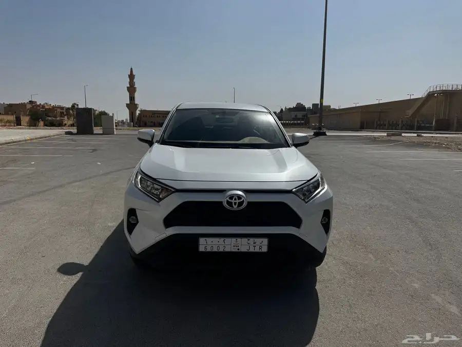تايوتا راف فور 2023 نظيف جدا جدا 3
