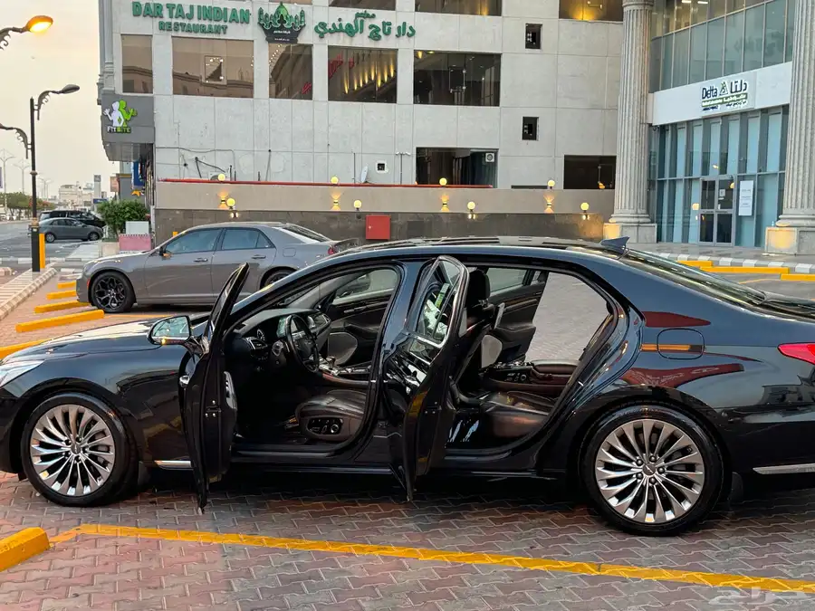 جينسس G90 2018 رويال فل كامل V8 17