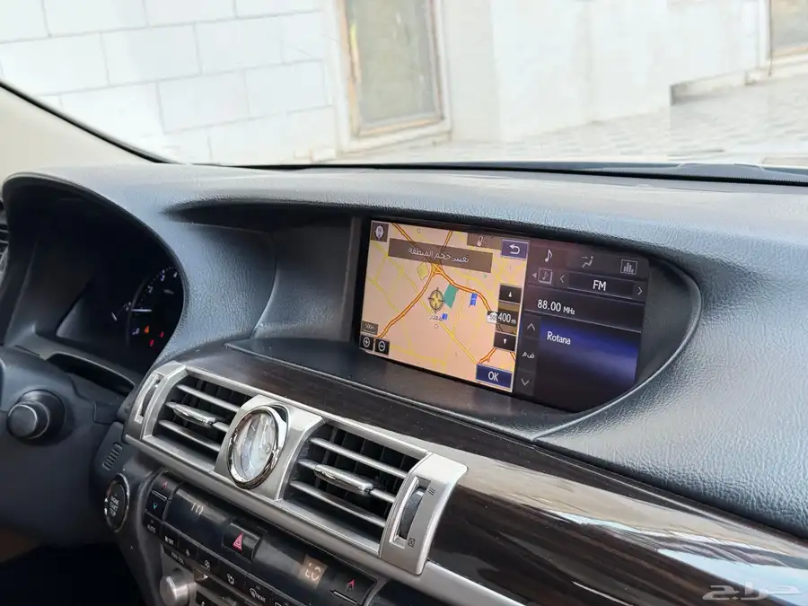 لكزس LS460 موديل 2013 22