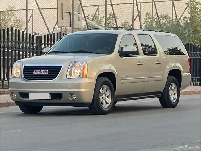 جي ام سي يوكن XL بدون دبل مخزن 2012 4