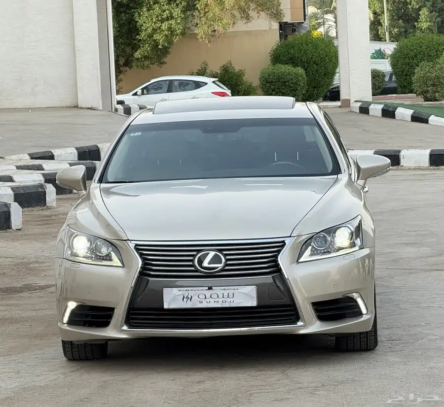 لكزس LS460 موديل 2013 0