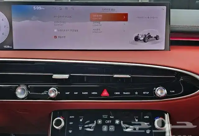 جينيسس GV70 2025 فل كامل سبورت بكج 14