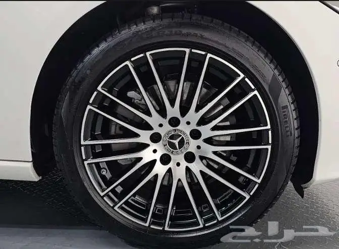 مرسيدس C200 2025 2