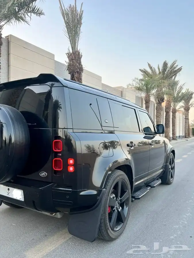 ديفندر 15
