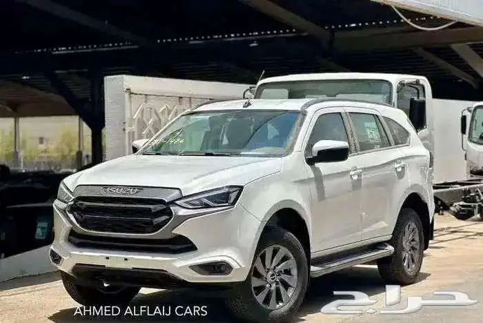 ايسوزو ام يو اكس 2024 فل كامل 4 4 0