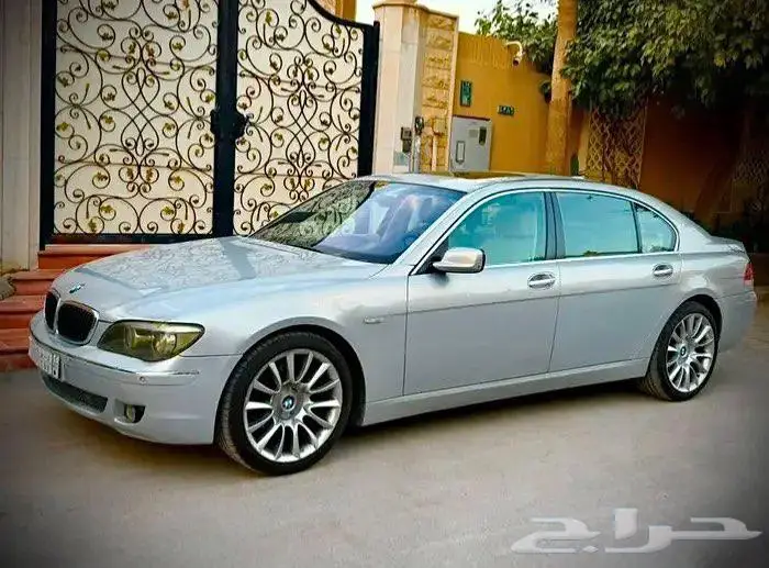 بي أم 730iL إندفجول نظيف 1