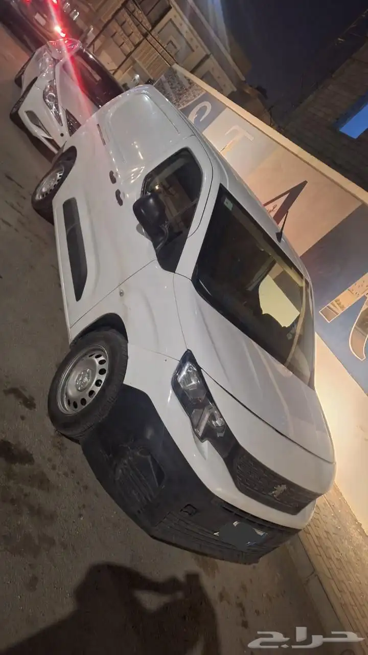بيجو 5
