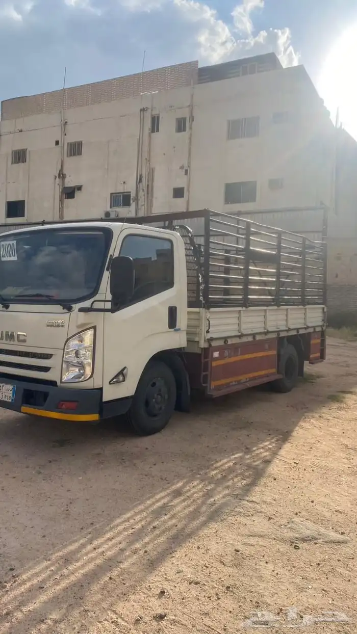 للبيع دينا GMC موديل 2020 نظيفة وعلى الشرط 0