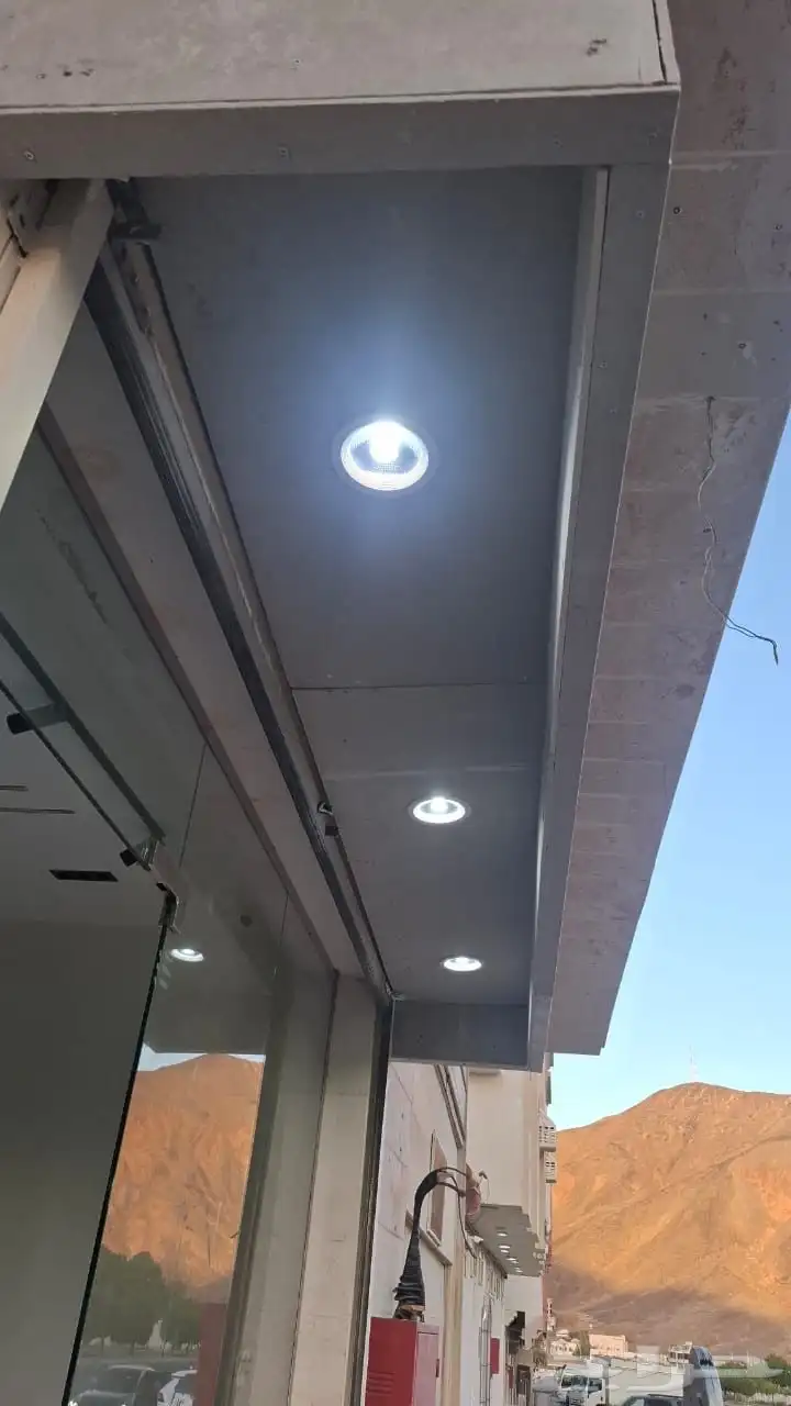 محل للتقبيل او الايجار مقابل الاستاذ الرياضي 19