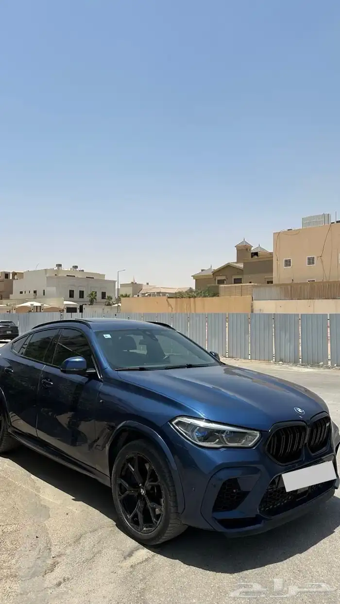 تم البيع bmw X6 2022 2