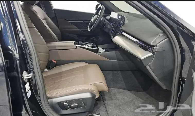 520i 2024 BMW 10