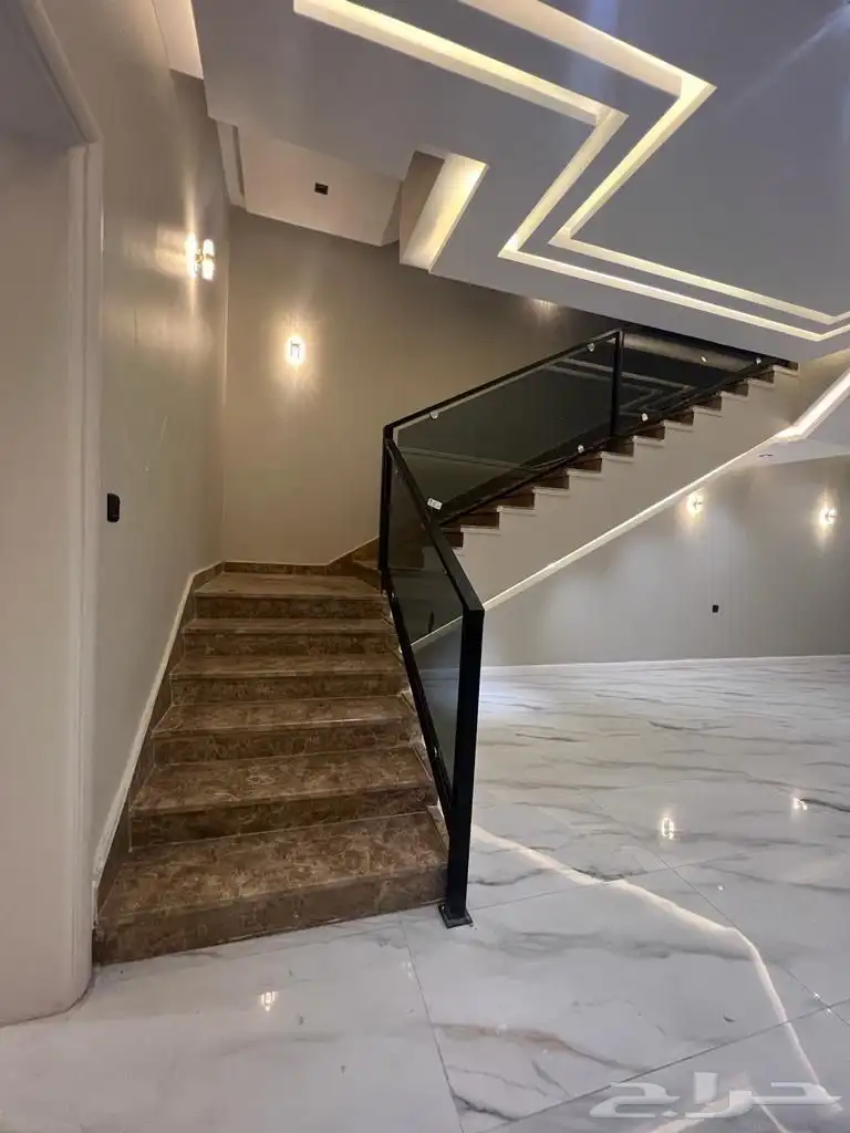 فيلا بسعر مميز 7