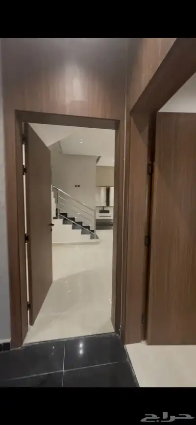 للبيع شقق دبلكسيه حي احد بالدمام 1