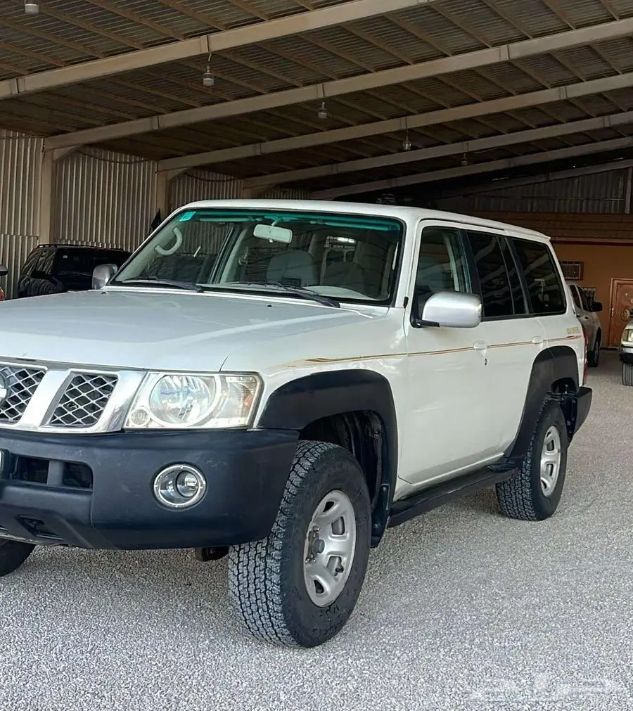 نيسان باترول قير اوتماتيك 2009 1