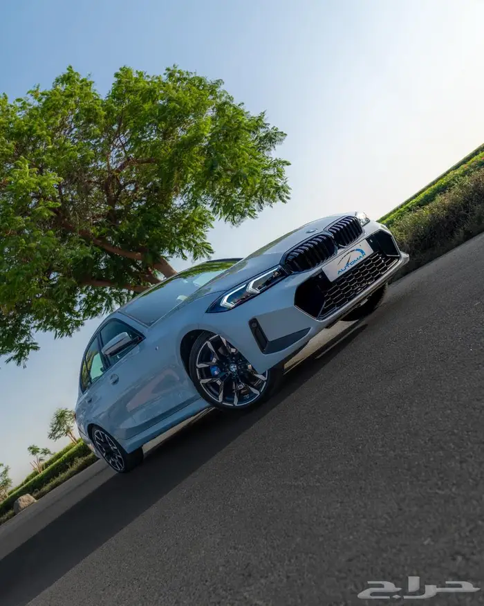 2025 BMW XDRIVE 330i M 2.0T AWD GCC 0Km 0