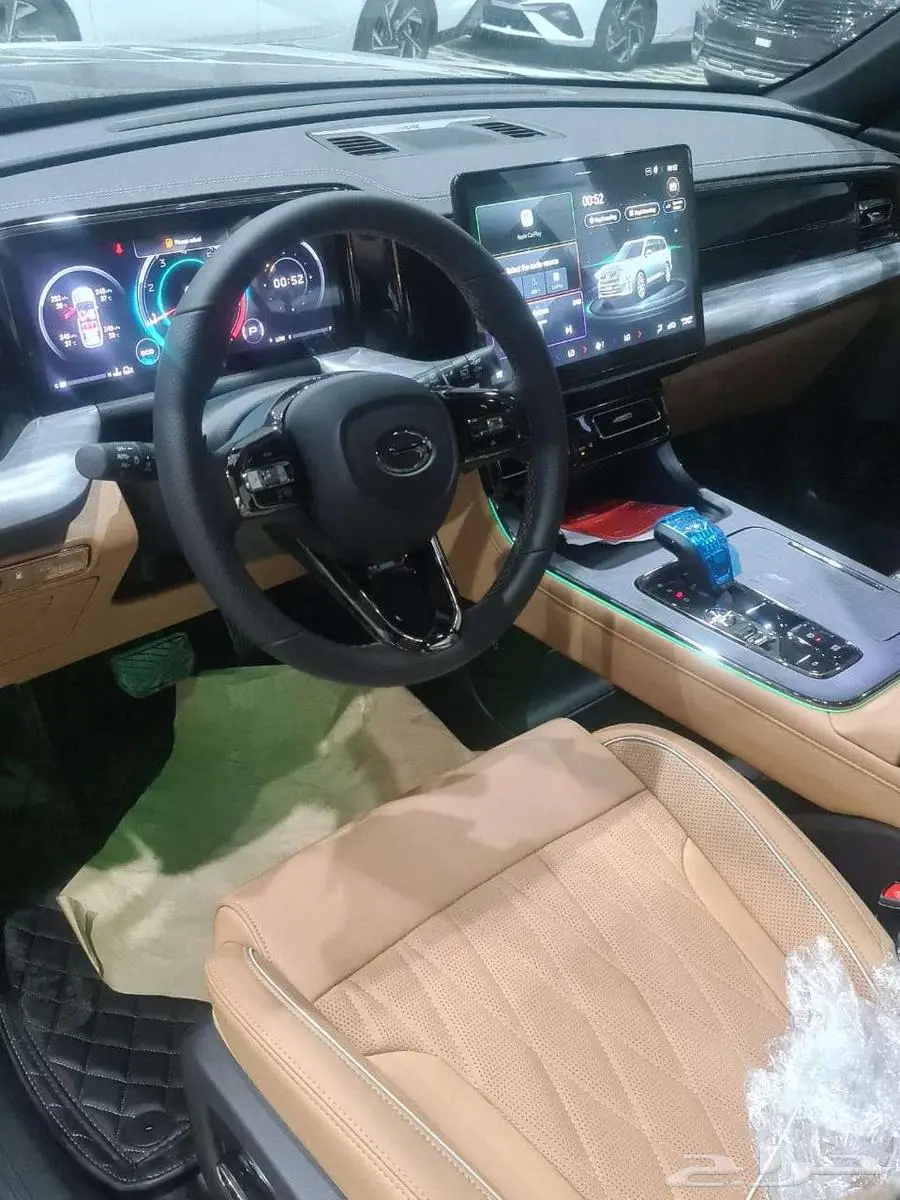 جي اي سي GS8 GT نص فل 2.0 تيربو الجميح 2026 22