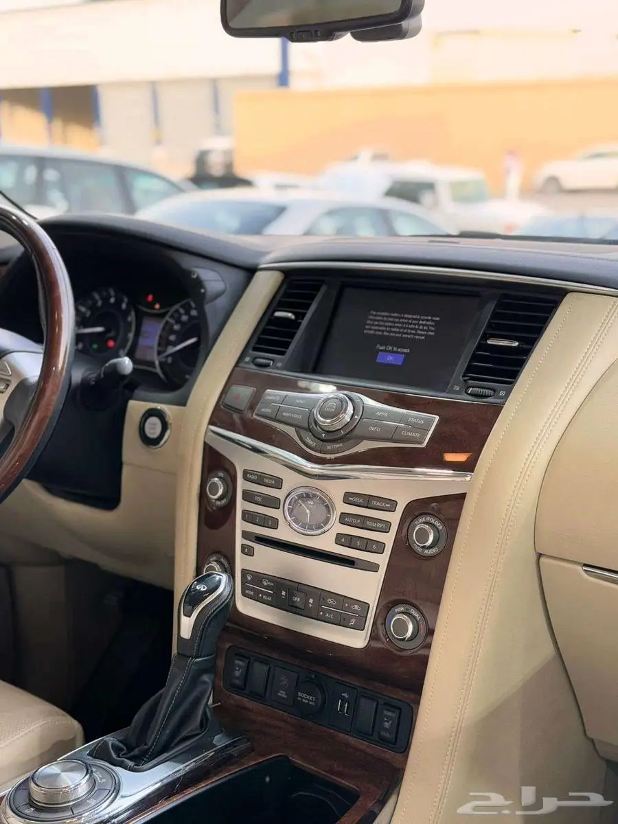 انفنيتي 2020 جيب QX80 فل كامل 12