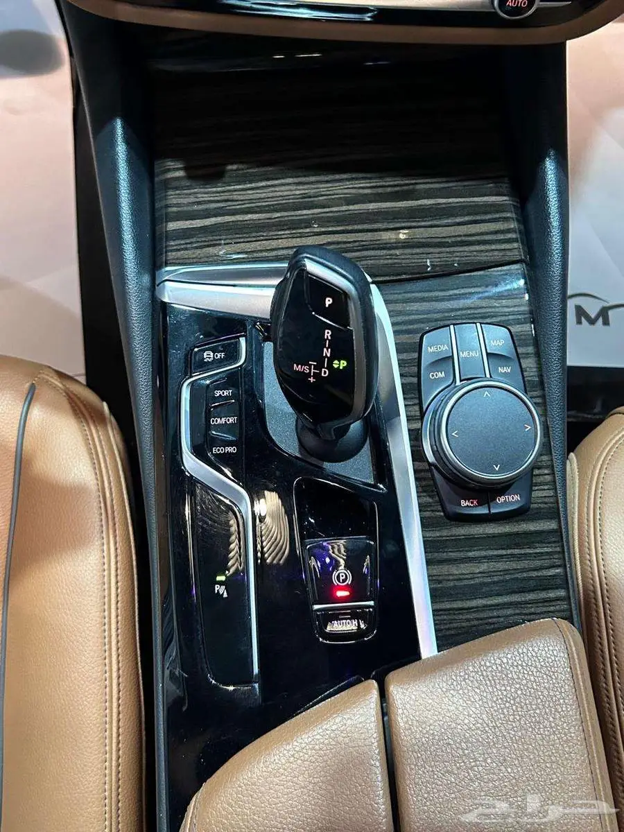 بي ام دبليو 520 2022 5