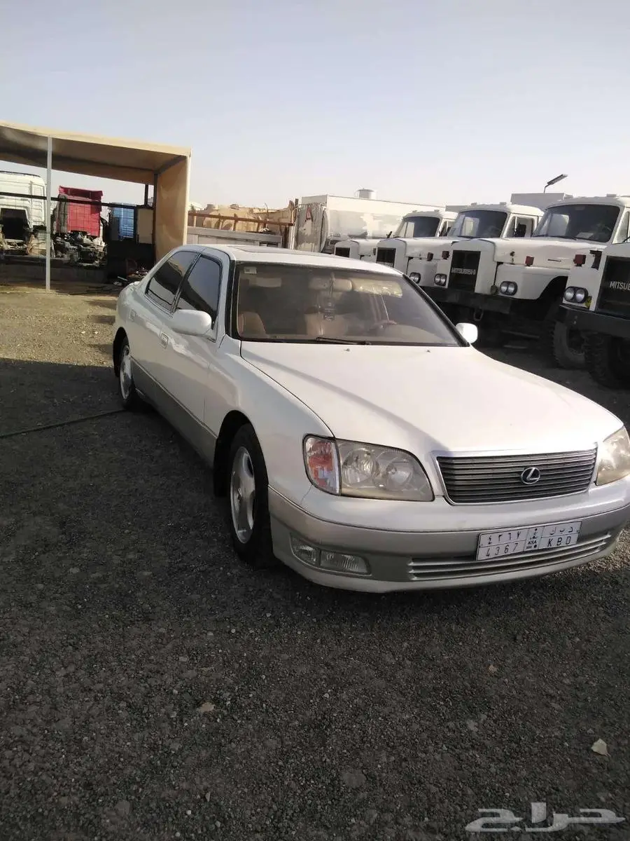 للبيع لكزس موديل 1998بمعرض البيان المطور بالرياض بالحاير 2