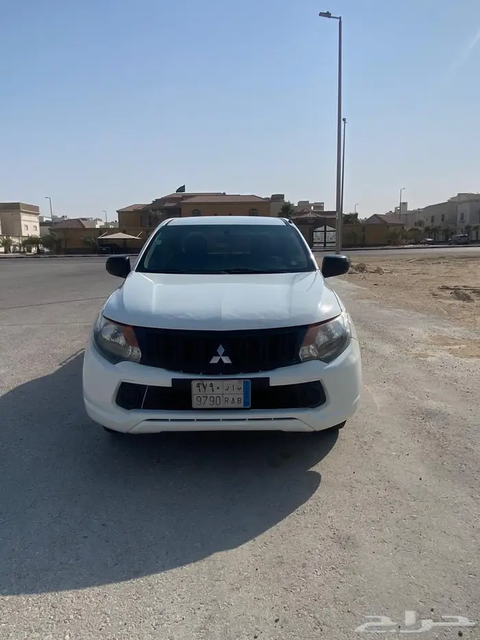 للبيع ميتسوبيشي 2016 0