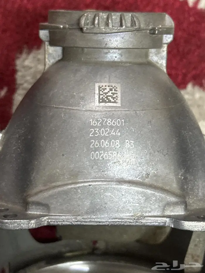 عدسات سيارة نظيفة حق الوكاله نحاسها جديد لسا 0