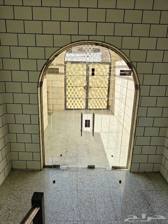 عرض بيع عماره 6 طوبق عن الحرم 3 كيلو 3