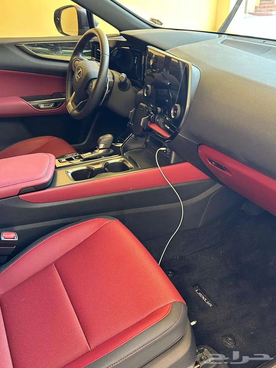 Lexus NX350h (2024) as New - Rarely Used 11