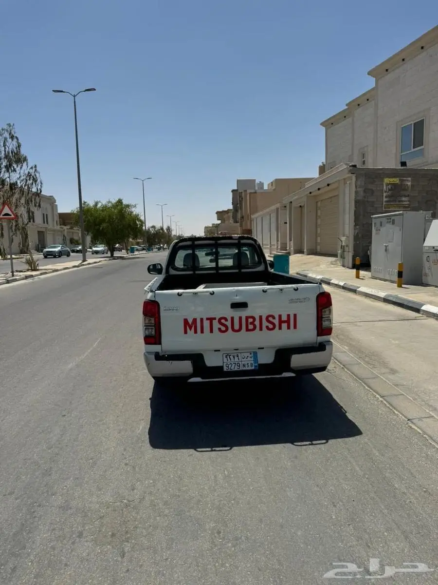 متسوبيشي وانيت غماره بكب L200 2022 3