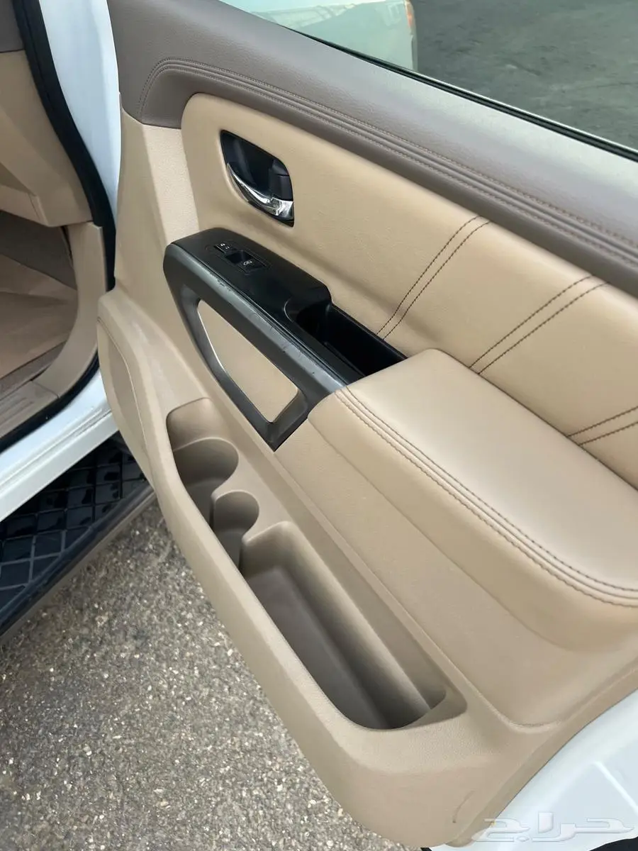 نيسان ارمادا 2015 4