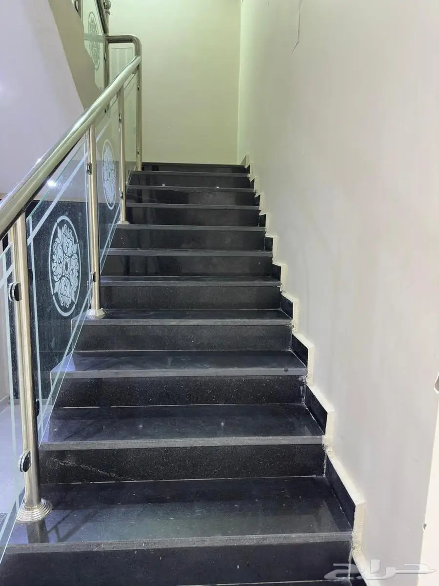 للايجار فيلا درج داخلي في الرياض حي بدر   عرض رقم H1135 18