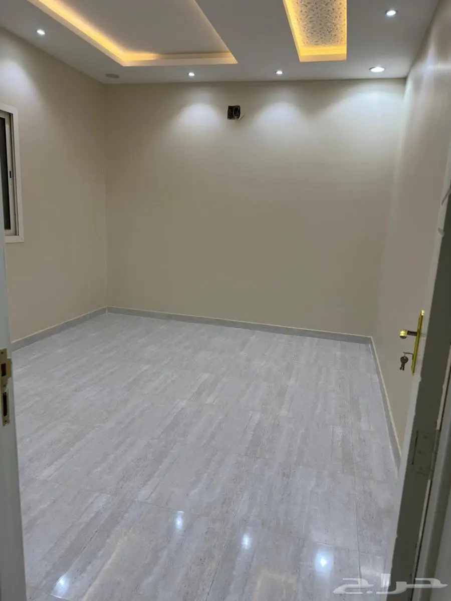 للايجار فيلا درج داخلي في الرياض حي بدر   عرض رقم H1135 2