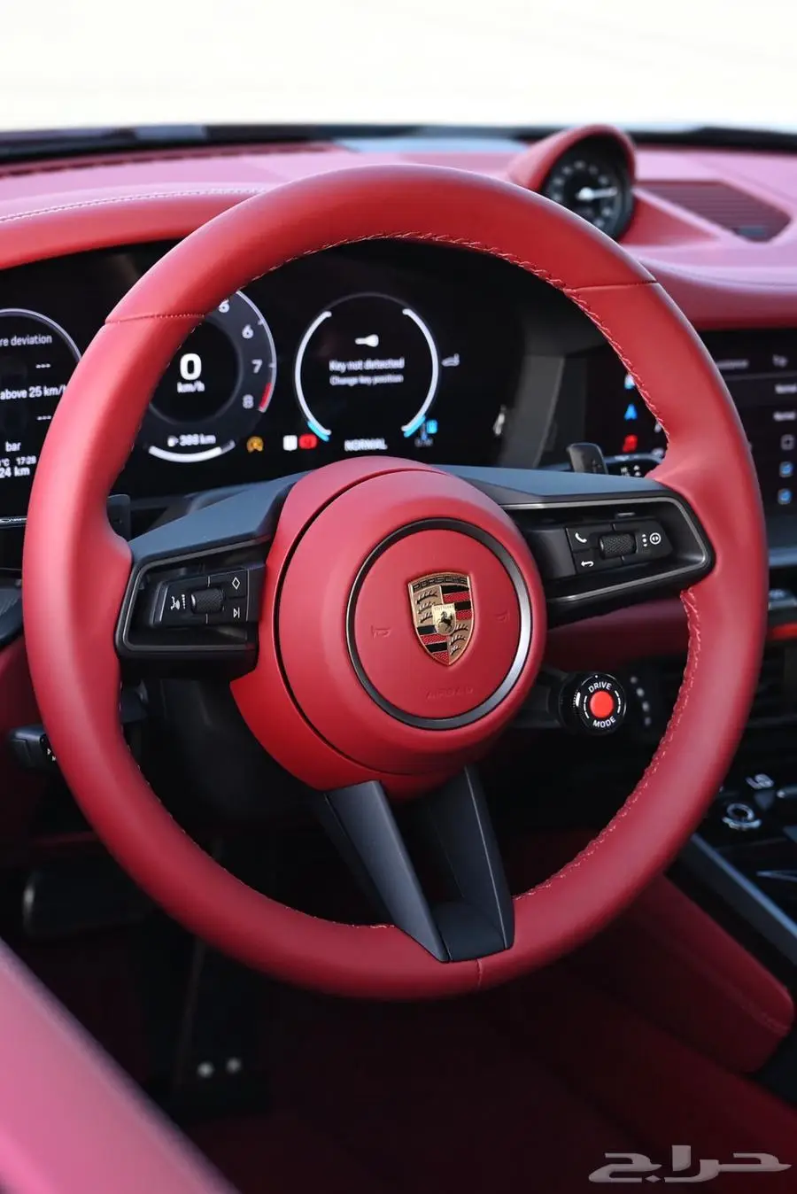 بورش 911 كاريرا 2025 جديد اصفار مميزات عالية 25