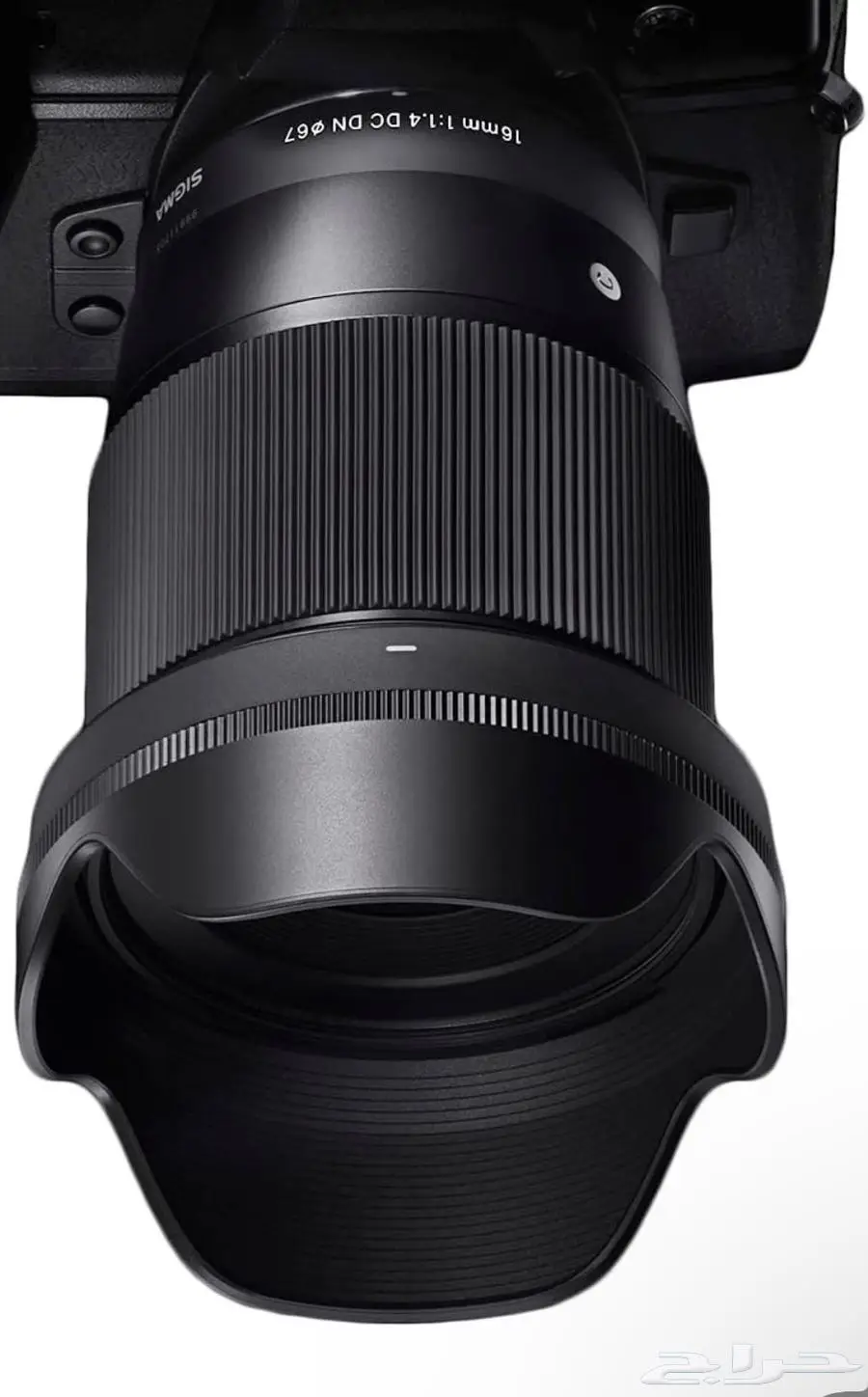 كاميرا Sony ZV-E10 وعدسة سيجما 16 ملم f   1.4 DC DN 3