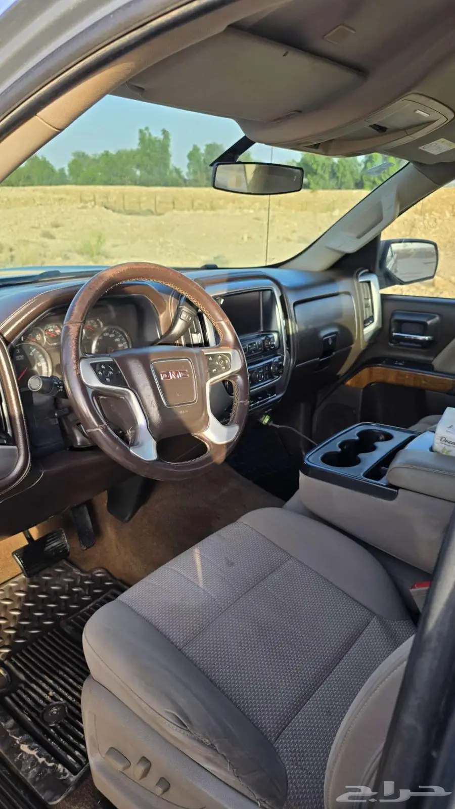 للبيع سيرا 2017 z71 6