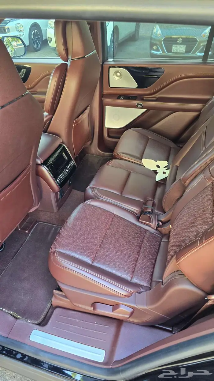 Lincoln Aviator Presidential 2022 0
