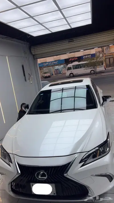 لكزس ES 350 موديل 2019 2