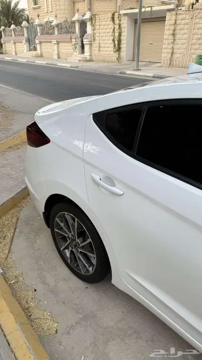 هونداي افانتي 2020م نص فل وراد كوريا 2