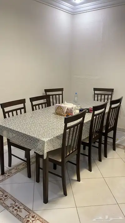 طاولة طعام للبيع 3