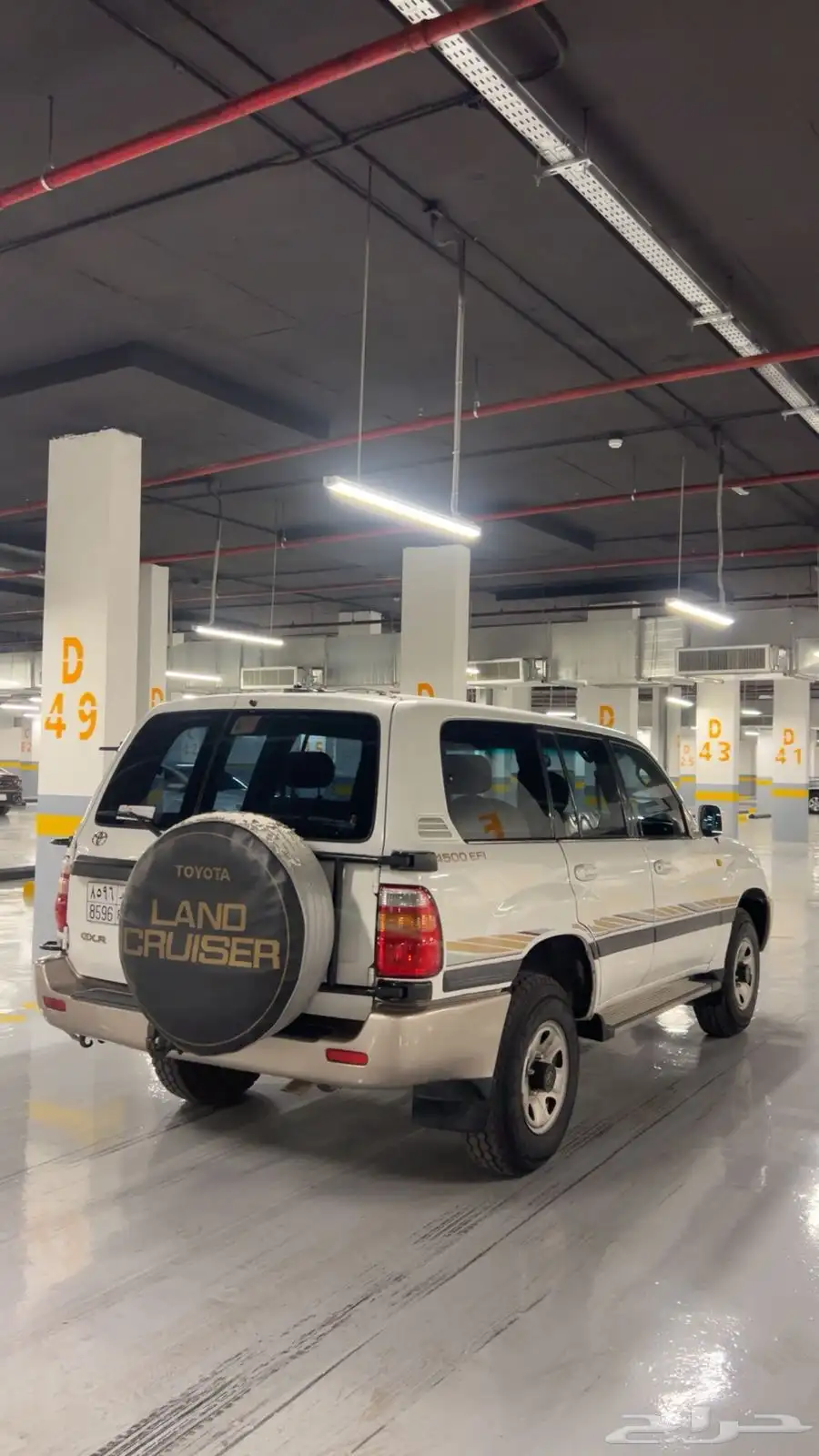 لاندكروزر 2000 1