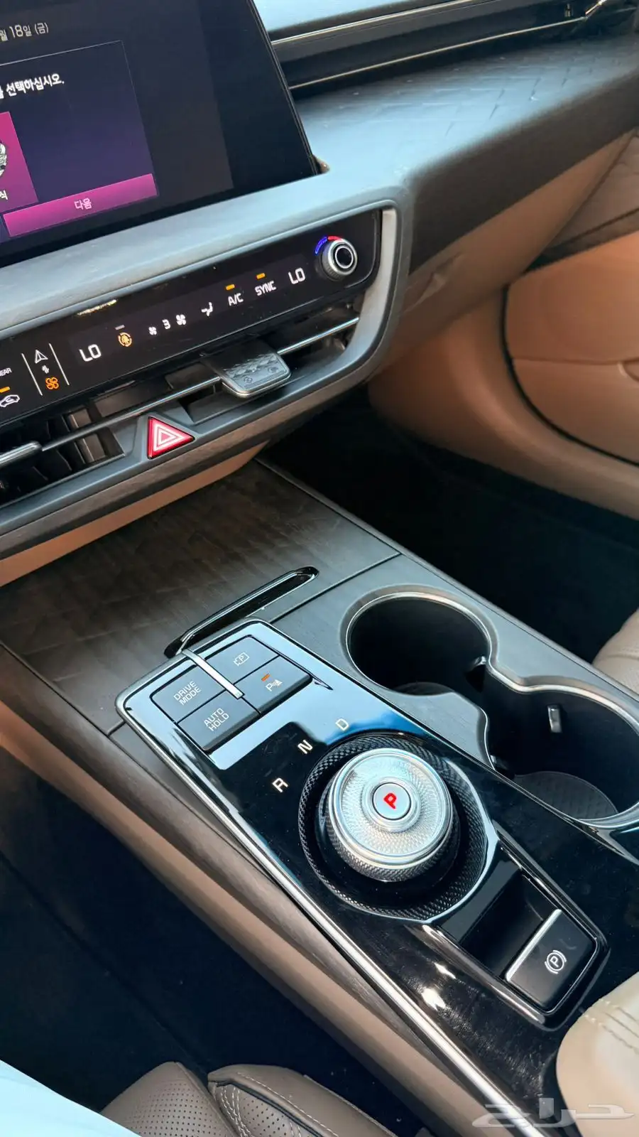 كيا 2022 K8 ( بنزين V6 ) فل اوبشن بحالة الوكالة 16