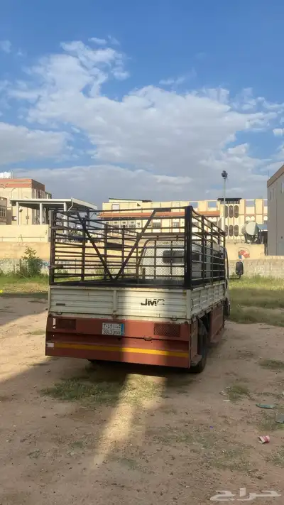 للبيع دينا GMC موديل 2020 نظيفة وعلى الشرط 1