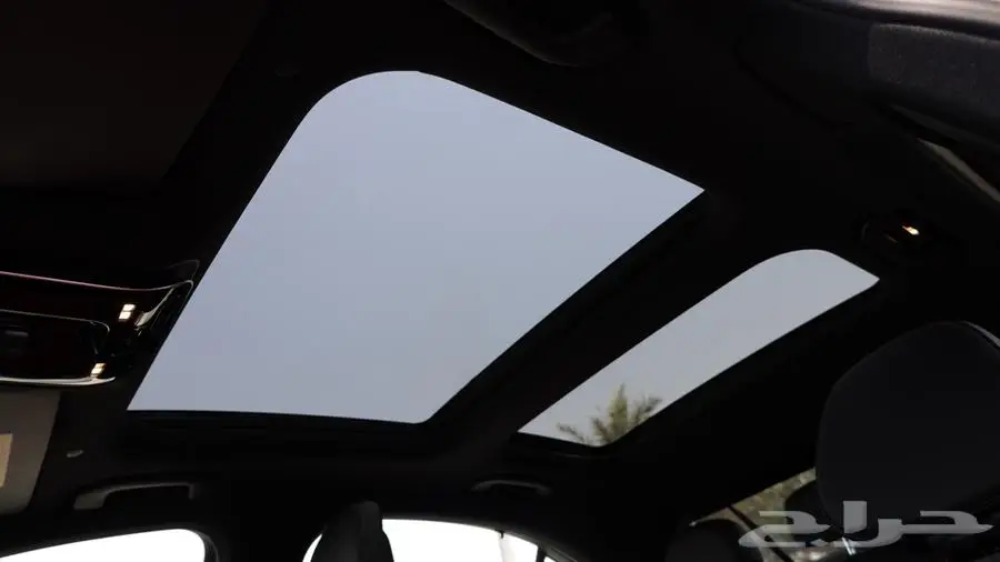 مرسيدس بنز سي 200 AMG بريميوم بلس خليجي اصفار ضمان الوكيل 33