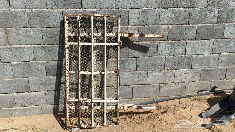 2 حامل عفش بحالة جيدة للبيع 1