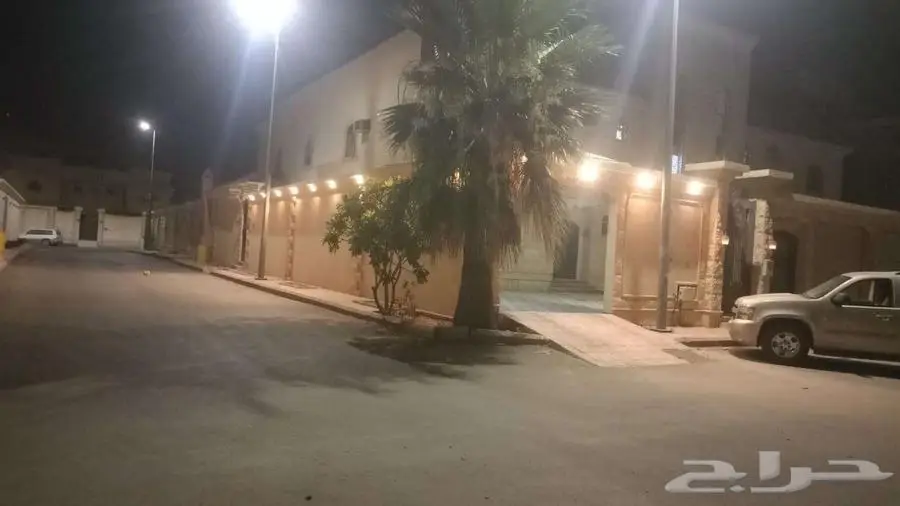 للإيجار دور أرضي على شارعين في محافظة الرس بحي الجوزات 0