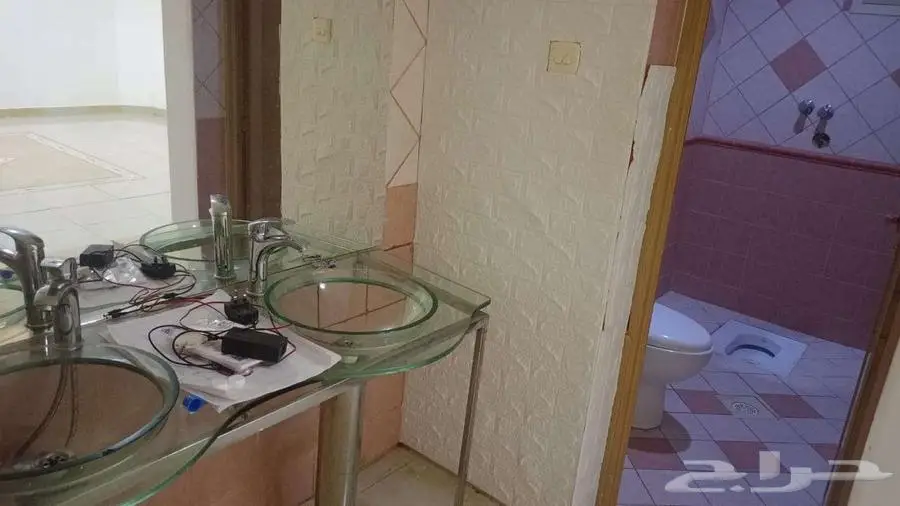 للإيجار دور أرضي على شارعين في محافظة الرس بحي الجوزات 7