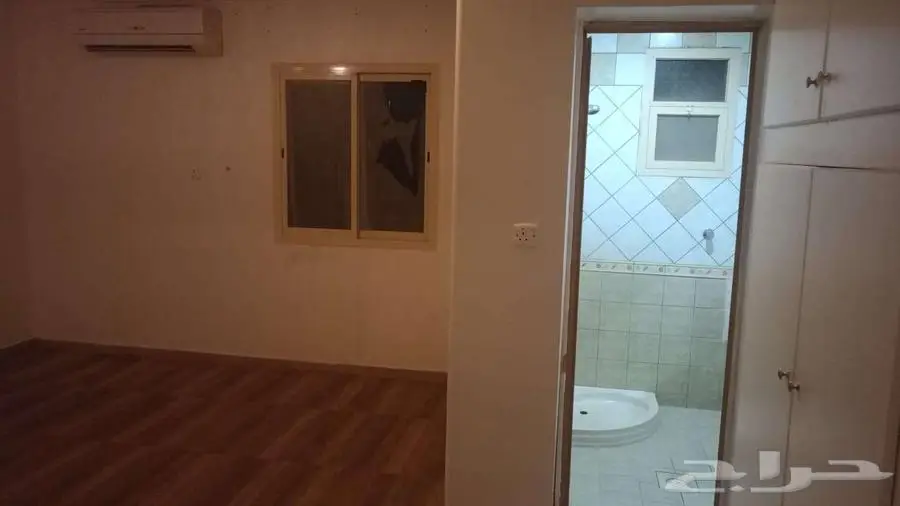 للإيجار دور أرضي على شارعين في محافظة الرس بحي الجوزات 4