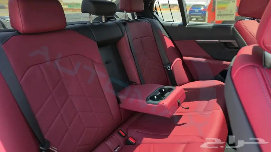 2025 BMW 5-SERIES 520i M 2.0T RWD GCC 0Km 23