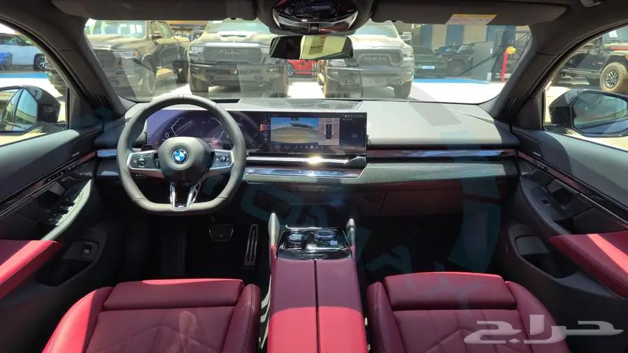 2025 BMW 5-SERIES 520i M 2.0T RWD GCC 0Km 8