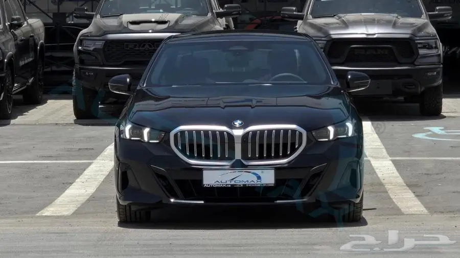2025 BMW 5-SERIES 520i M 2.0T RWD GCC 0Km 2
